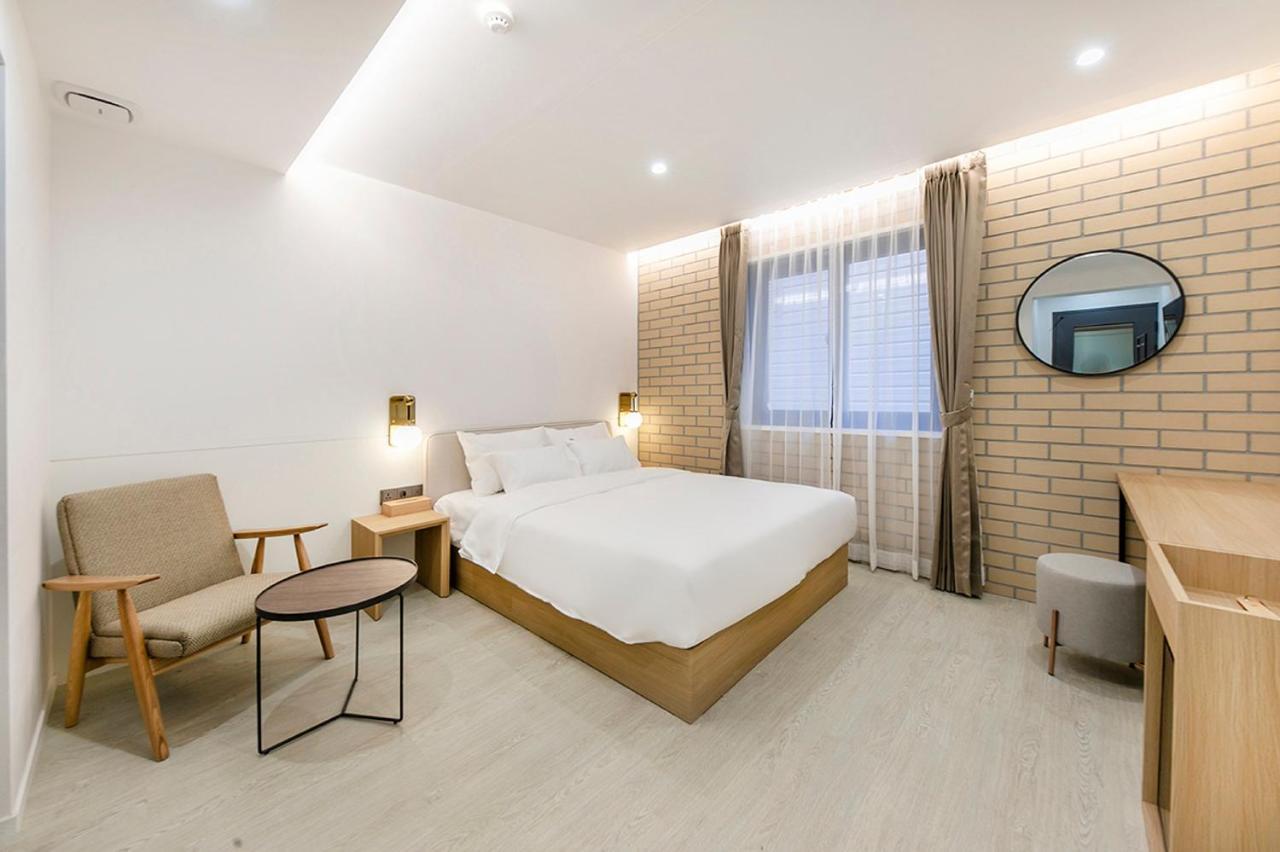 Hotel Yaja Gimhae Extérieur photo