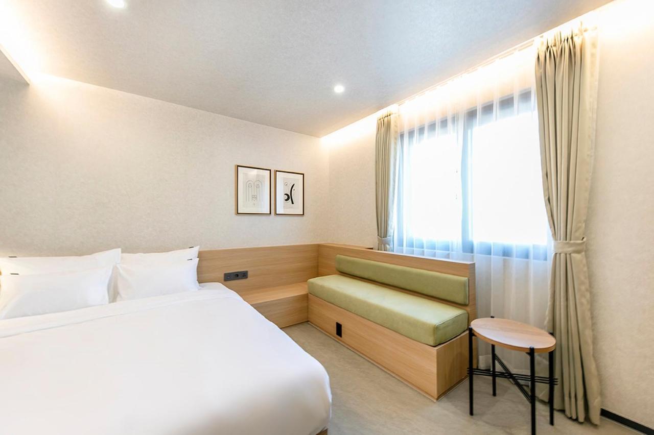Hotel Yaja Gimhae Extérieur photo