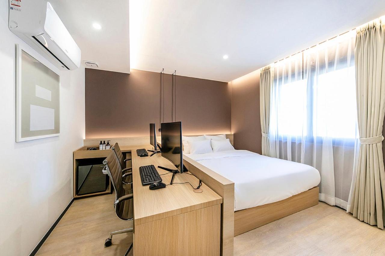 Hotel Yaja Gimhae Extérieur photo