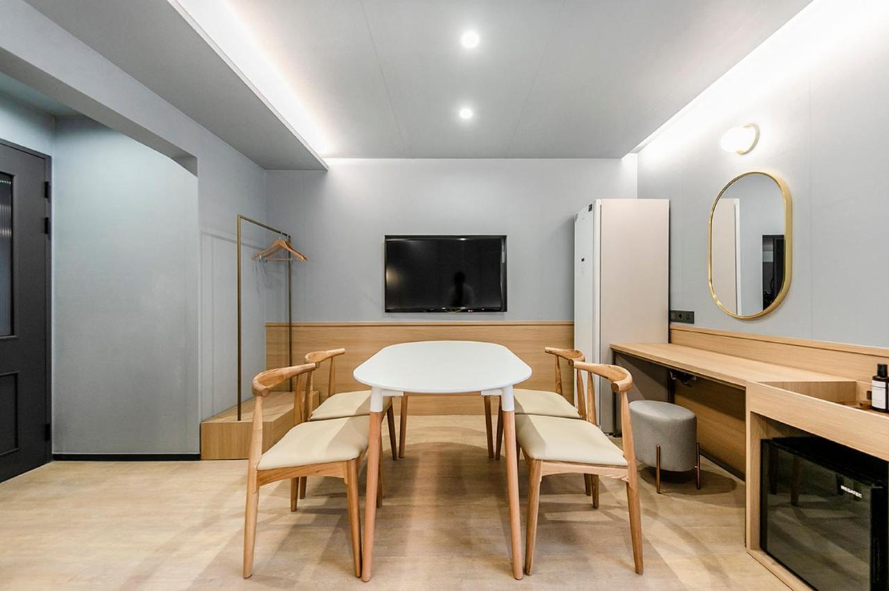 Hotel Yaja Gimhae Extérieur photo