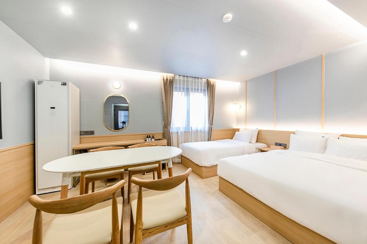 Hotel Yaja Gimhae Extérieur photo