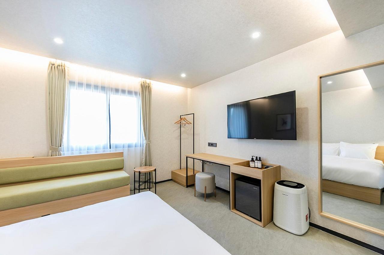 Hotel Yaja Gimhae Extérieur photo